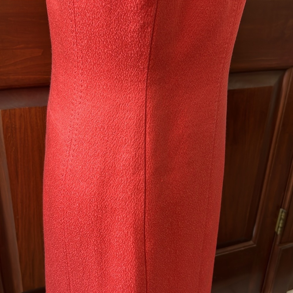 Tory Burch  Dress   Sleeveless  dark coral almost orange  flattering sheath Sz 6 - Picture 10 of 16